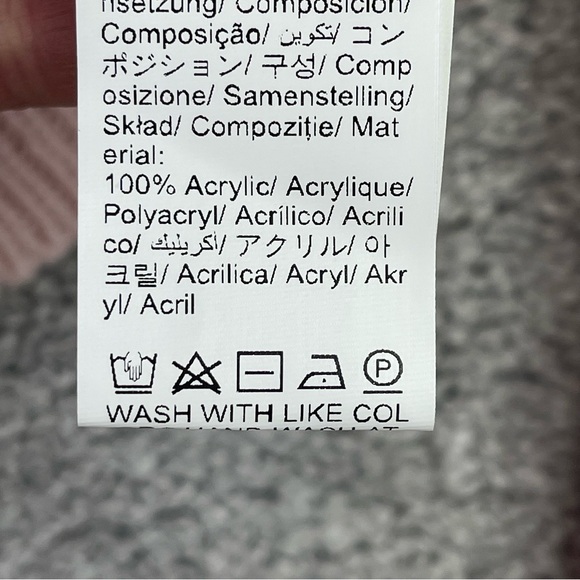 SHEIN Sweater Women’s Medium Pink Heart Cable Knit Valentine’s Day - Picture 4 of 9